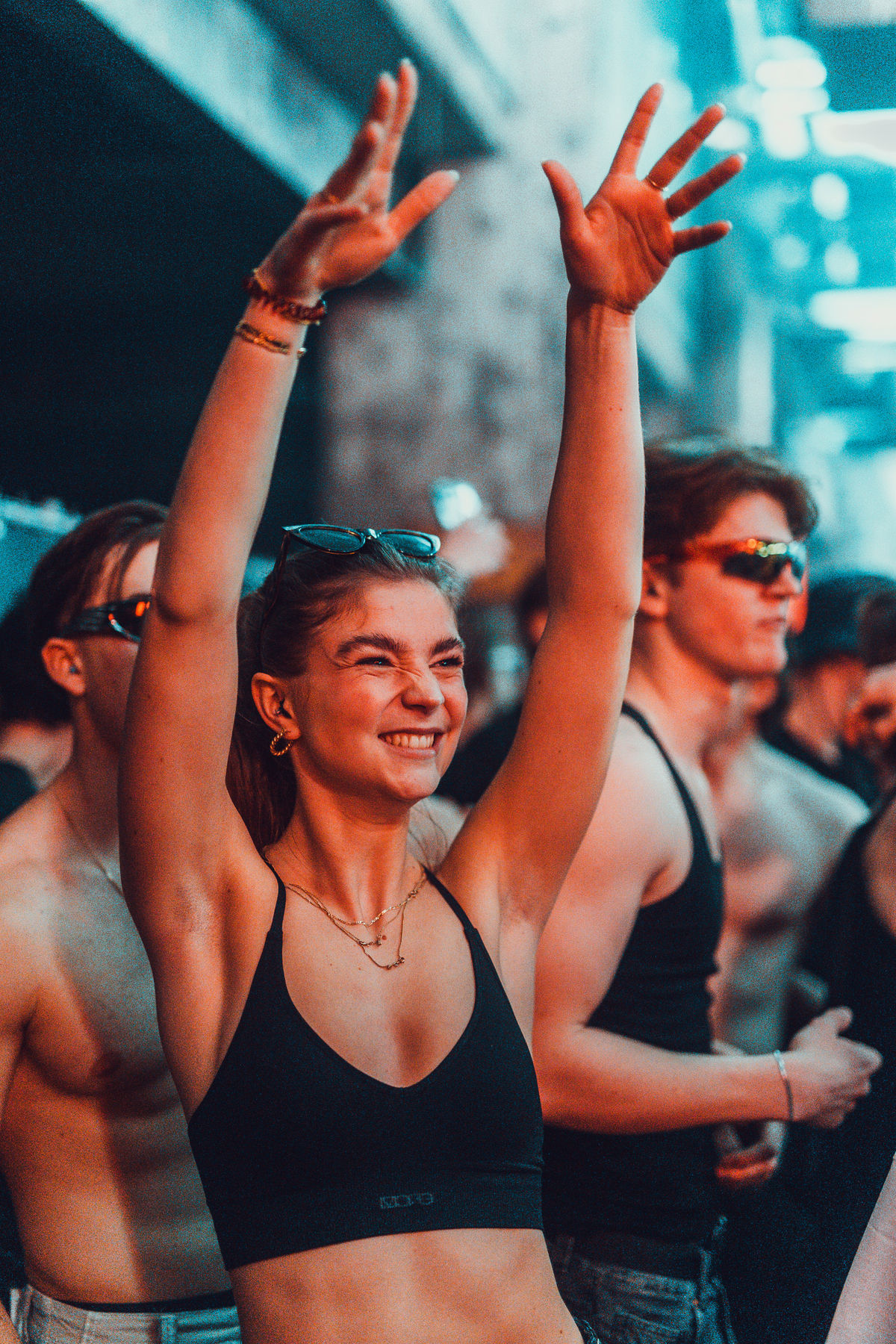 Loading... just a sec